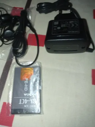 Móvil Nokia 7230 Plata Nuevo