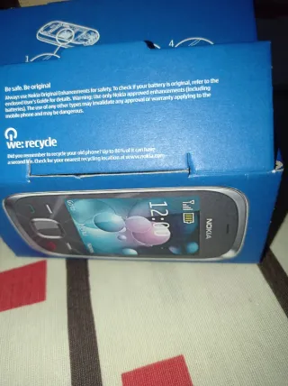 Móvil Nokia 7230 Plata Nuevo