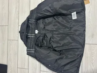 Giacca Burberry nera con cappuccio