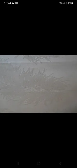 Copriletto singolo bianco con design elegante