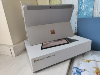 Microsoft Surface Go2 + Funda teclado