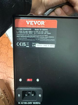 Convertidor de Voltaje VEVOR