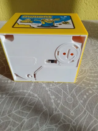 Hucha Minions Amarilla