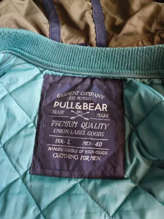 Chaqueta Pull and Bear Talla L Azul y Verde
