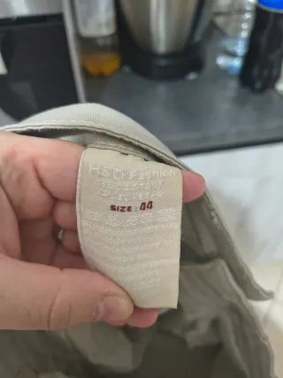 Pinocchietto donna beige