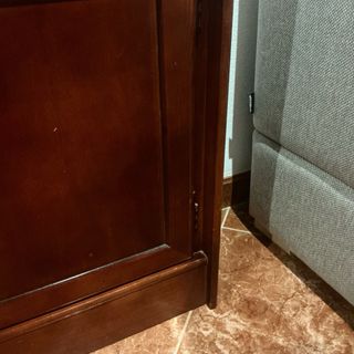 Mueble librería madera preciosa y de calidad.