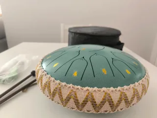 Tamburi a lingua d'acciaio con accessori