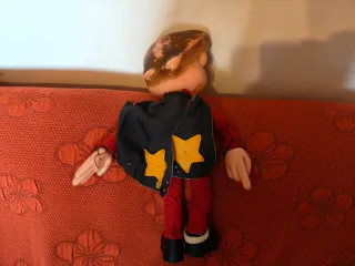 Pupazzo bambino anni 70 musicale