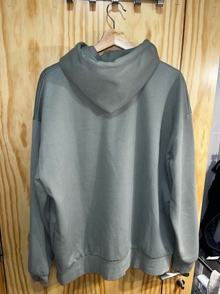 Sudadera con capucha verde oliva