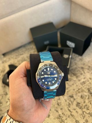 TAG HEUER AQUARACER PROFESSIONAL 300 GMT