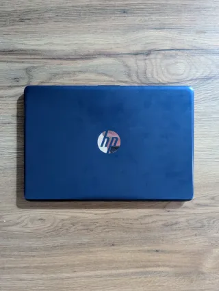 Portátil HP Stream Azul con cable