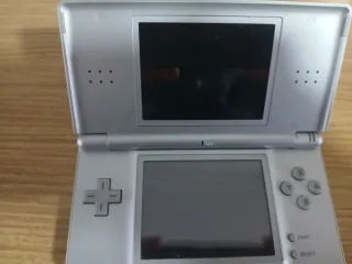 Nintendo DS Lite Plata