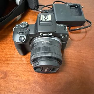 Canon EOS R100 Fotocamera Mirrorless
