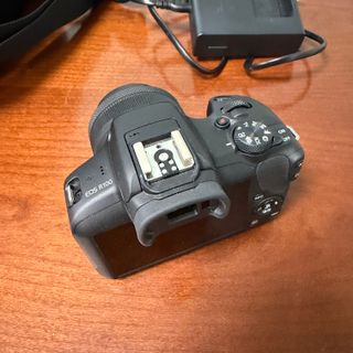 Canon EOS R100 Fotocamera Mirrorless