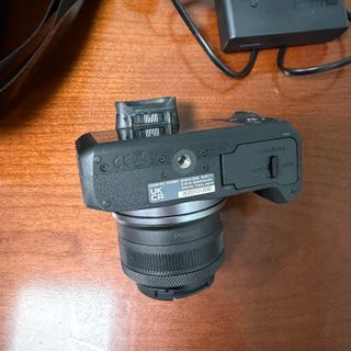 Canon EOS R100 Fotocamera Mirrorless