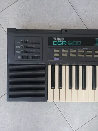 Teclado Yamaha DSR-500 Años 80