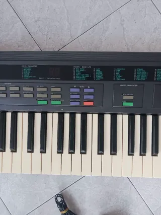 Teclado Yamaha DSR-500 Años 80