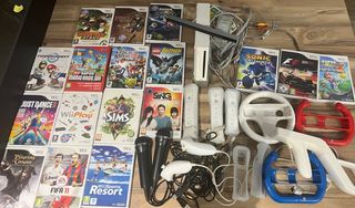 Consola Nintendo Wii + Juegos y Accesorios