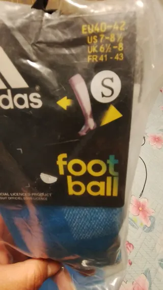 Conjunto Real Madrid Adidas Azul Talla 26 de niño