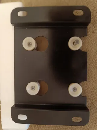 Soporte Negro de pared para TV