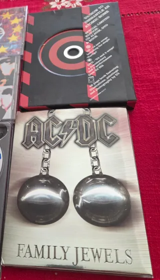 Lote U2, Keane, AC/DC CDs y Box Set