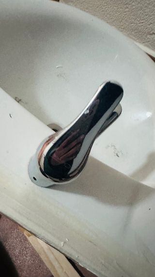 3 Lavabos Roca Blanco Porcelana, con pedestal