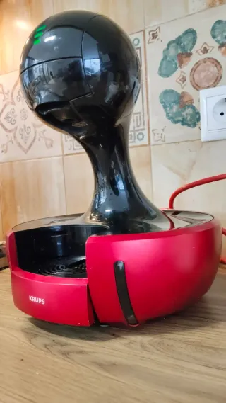 Cafetera Krups Dolce Gusto Drop KP3505 Roja