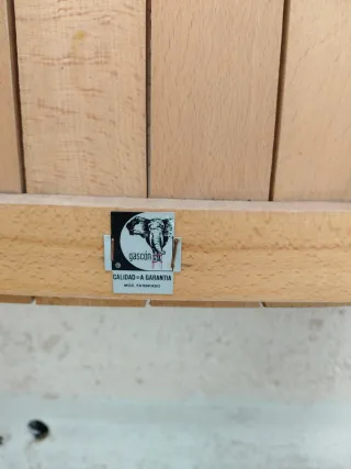 Silla plegable de madera