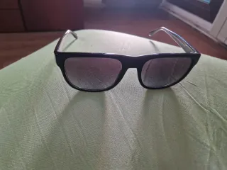Emporio Armani originales Gafas de sol negras y gr