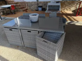 Conjunto Mesa y Sillones Jardín Ratán Gris