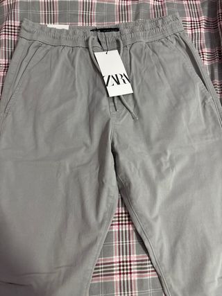 Zara Jogger Fit Pantalones Gris Talla S - EUR