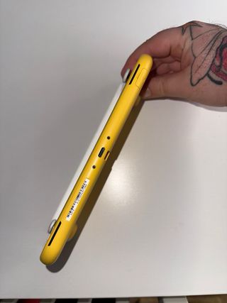 Nintendo Switch Lite Amarilla