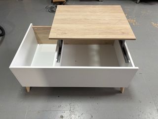 Mesa elevable madera y blanca