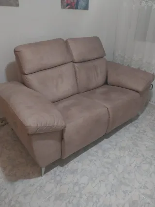 Sofá de 2 plazas beige