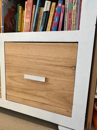 Due librerie in legno massello