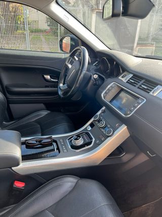 Range Rover Evoque DYNAMIC 2.0