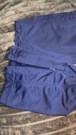 Pantalón chándal Adidas azul y rojo