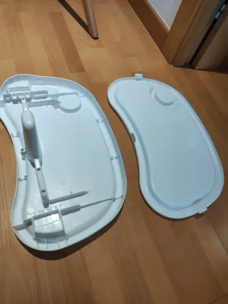 Trona Kinderkraft 2 en 1 con doble bandeja