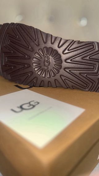 UGG TAZZ II MARRONES