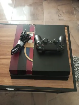 PS4 (PlayStation 4) Negra + Mando