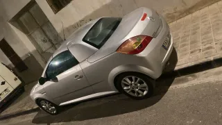 Opel Tigra 2007