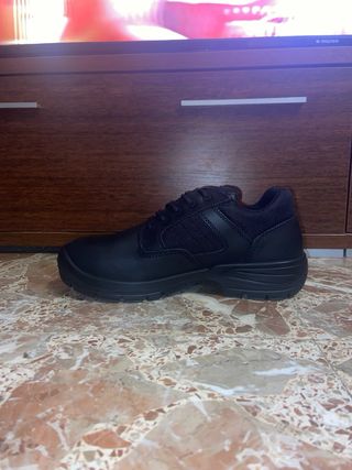 3 PARES Botas Magnum Y POSSTER