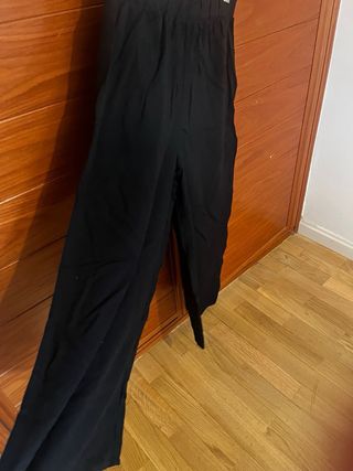 Pantalón negro ancho sport