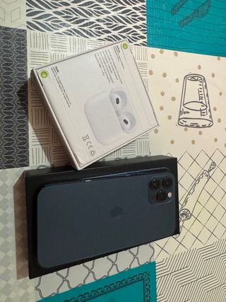 iPhone 12 Pro 92% batteria + AirPods Pro NUOVI