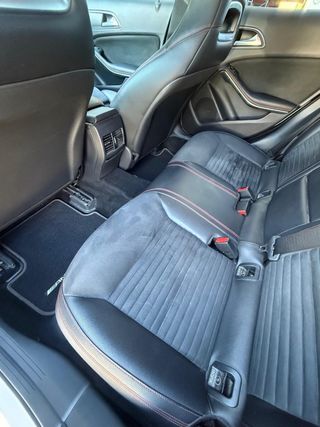 Mercedes-Benz GLA 2016