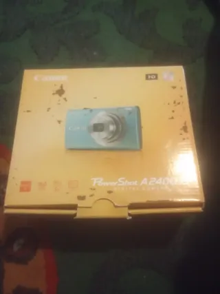 Cámara Digital Canon PowerShot A2400 IS Azul