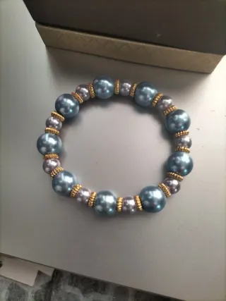 Bracciale perle azzurro e lilla