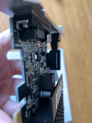 Tarjeta gráfica MSI GT 710 2GB DDR3 Low Profile –