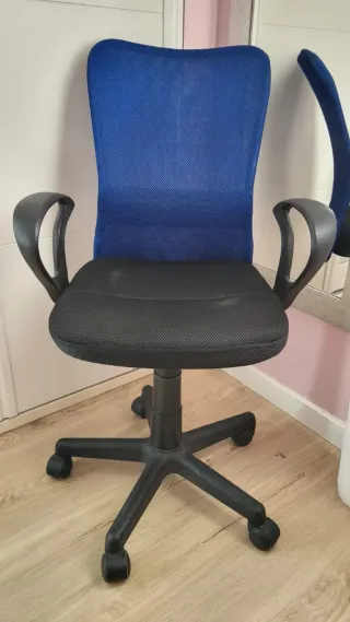 Silla de oficina infantil/juvenil, con ruedas azul