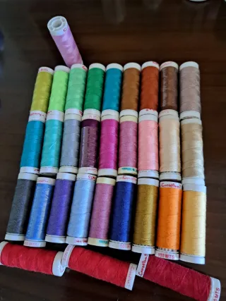 Lote Hilos de Coser Creativos